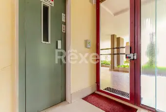 Rexer-Chieri-Ampio-appartamento-con-Terrazzino-Box-Auto-e-Posto-auto-Altro