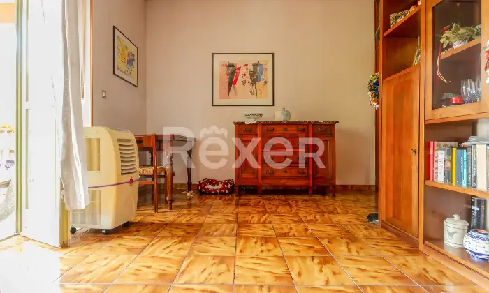 Rexer-Chieri-Ampio-appartamento-con-Terrazzino-Box-Auto-e-Posto-auto-Altro