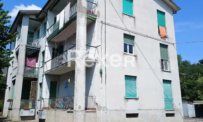 Rexer-Monguzzo-Trilocale-con-box-auto-e-cantina-Altro