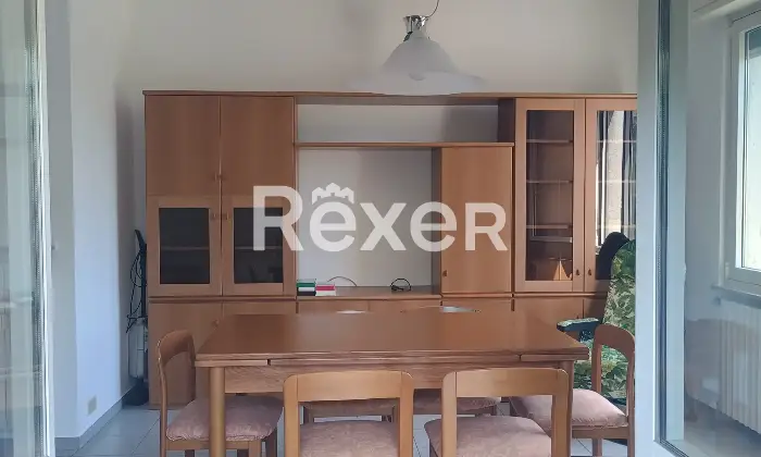 Rexer-Monguzzo-Trilocale-con-box-auto-e-cantina-Altro