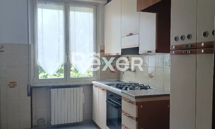 Rexer-Monguzzo-Trilocale-con-box-auto-e-cantina-Altro