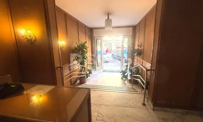 Rexer-Palermo-Ampio-appartamento-al-sesto-piano-Altro