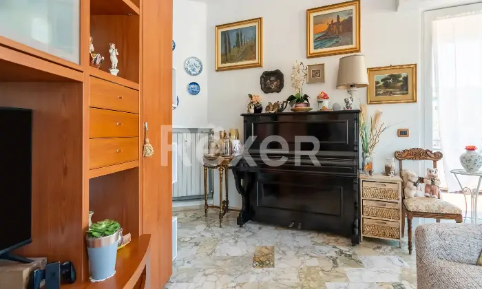 Rexer-Rapallo-SPLENDIDO-ATTICO-CON-GRANDE-TERRAZZO-A-POCHI-PASSI-DAL-GOLF-DI-RAPALLO-CON-POSTO-AUTO-Altro