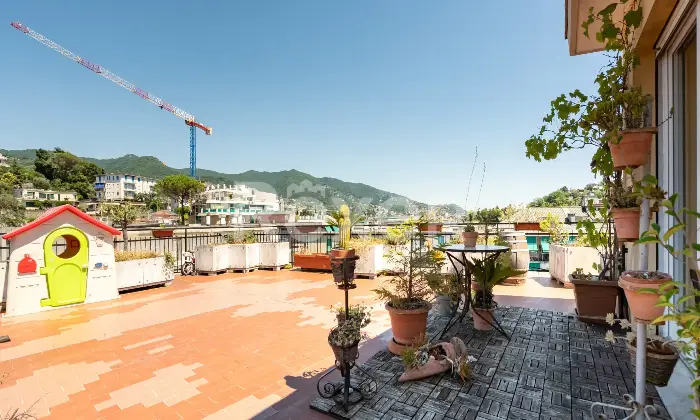Rexer-Rapallo-SPLENDIDO-ATTICO-CON-GRANDE-TERRAZZO-A-POCHI-PASSI-DAL-GOLF-DI-RAPALLO-CON-POSTO-AUTO-Altro
