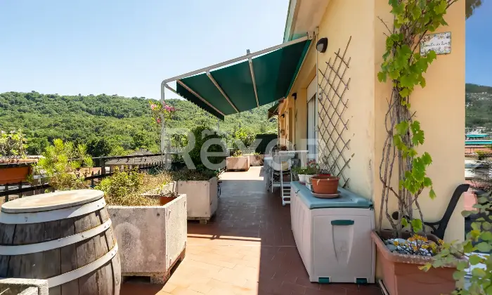 Rexer-Rapallo-SPLENDIDO-ATTICO-CON-GRANDE-TERRAZZO-A-POCHI-PASSI-DAL-GOLF-DI-RAPALLO-CON-POSTO-AUTO-Altro