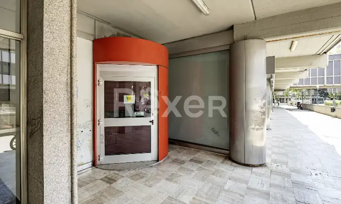 Rexer-Prato-Filiale-Bancaria-in-vendita-a-Prato-Altro