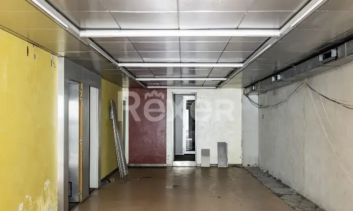 Rexer-Prato-Filiale-Bancaria-in-vendita-a-Prato-Altro