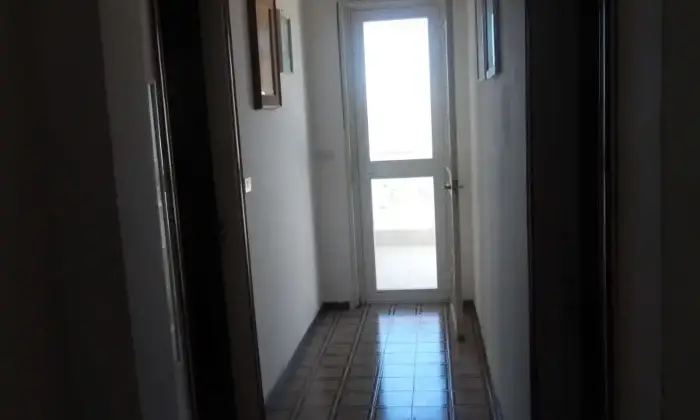 Rexer-Giovinazzo-Vendesi-VILLA-sul-mare-in-Via-Bari-a-Giovinazzo-Altro