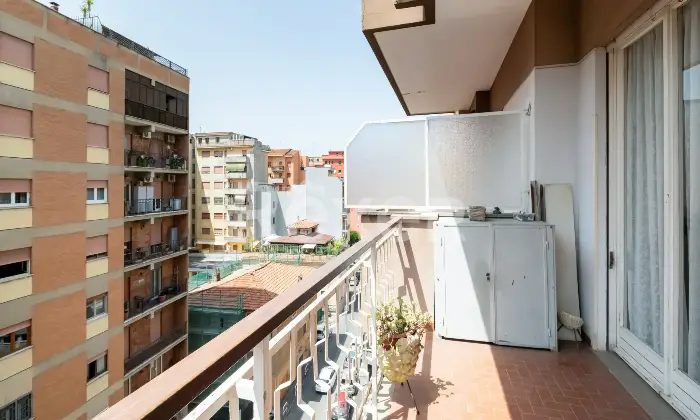 Rexer-Roma-Trilocale-Via-Italo-Carlo-Falbo-Altro
