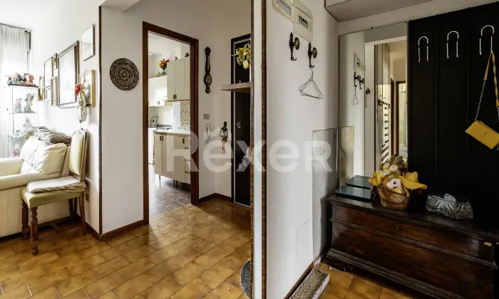 Rexer-Bologna-Appartamento-con-cantina-e-garage-Altro