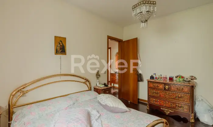 Rexer-Padova-Villa-singola-su-due-livelli-con-giardino-e-garage-Altro