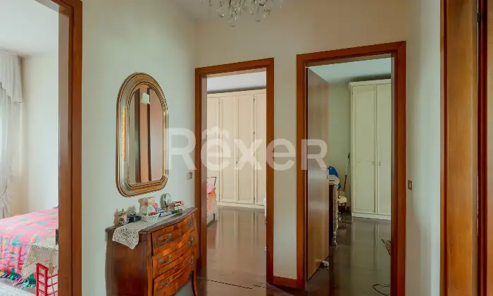 Rexer-Padova-Villa-singola-su-due-livelli-con-giardino-e-garage-Altro