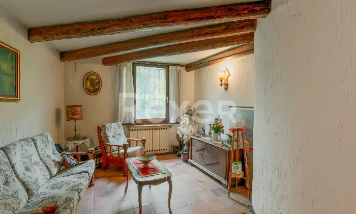 Rexer-Padova-Villa-singola-su-due-livelli-con-giardino-e-garage-Altro