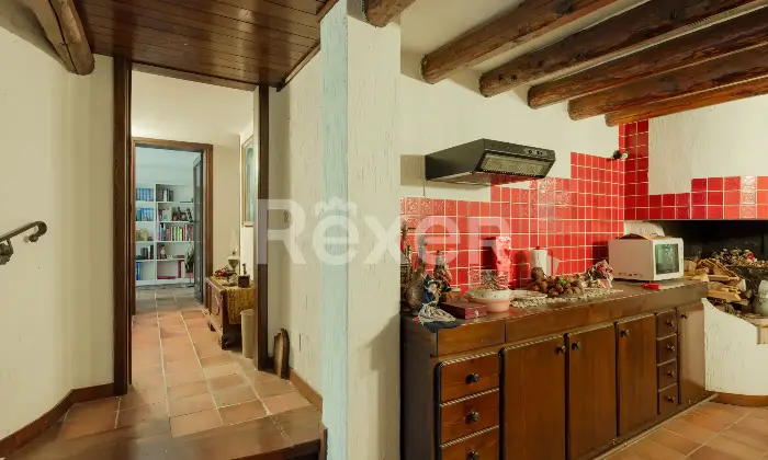 Rexer-Padova-Villa-singola-su-due-livelli-con-giardino-e-garage-Altro