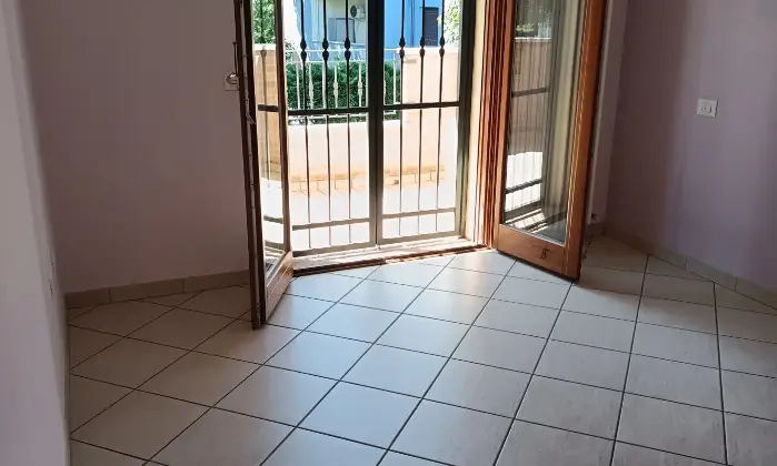 Rexer-Cervia-Appartamento-Ristrutturato-con-Ingresso-Indipendente-Ampi-Spazi-Esterni-e-Garage-Zona-Cervia-Altro