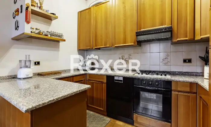 Rexer-Cassina-De-Pecchi-Appartamento-con-cantina-e-due-box-singoli-Altro