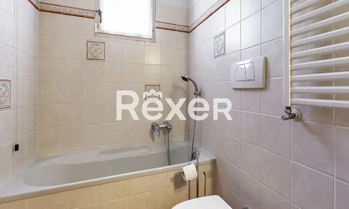 Rexer-Cassina-De-Pecchi-Appartamento-con-cantina-e-due-box-singoli-Altro
