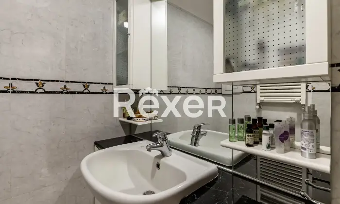 Rexer-Cassina-De-Pecchi-Appartamento-con-cantina-e-due-box-singoli-Altro