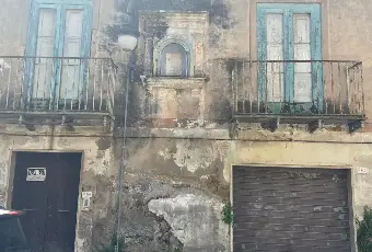 Rexer-Pietramelara-Appartamento-da-ristrutturare-cortile-e-ampi-spazi-interni-Pietramelara-CE-Altro