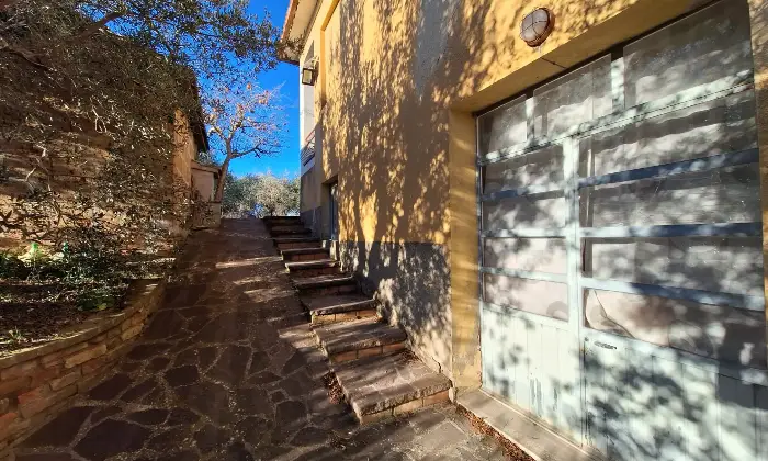 Rexer-Castiglione-del-Lago-Casa-indipendente-con-giardino-e-garage-vicino-al-lago-Trasimeno-Altro