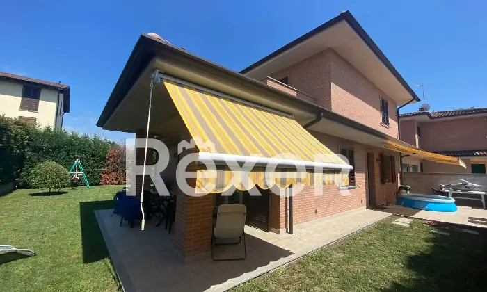 Rexer-Trivolzio-Villa-con-giardino-a-Trivolzio-Altro