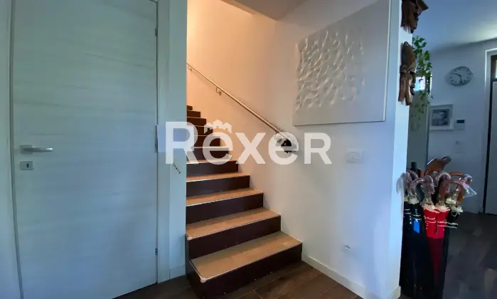 Rexer-Trivolzio-Villa-con-giardino-a-Trivolzio-Altro