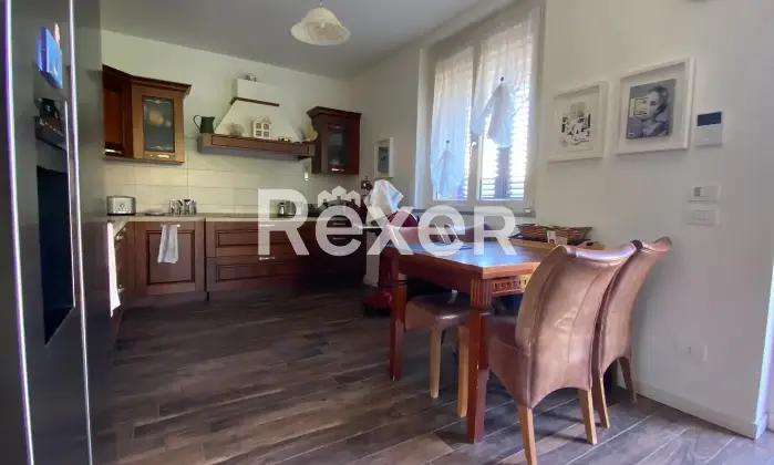 Rexer-Trivolzio-Villa-con-giardino-a-Trivolzio-Altro