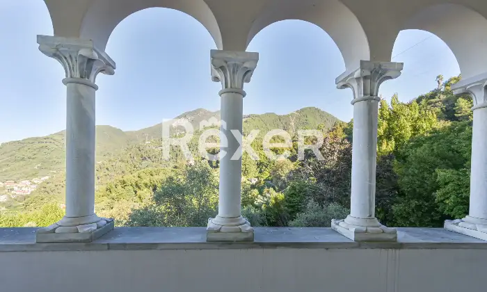 Rexer-Massa-Villa-esclusiva-con-vista-panoramica-sul-mare-Altro