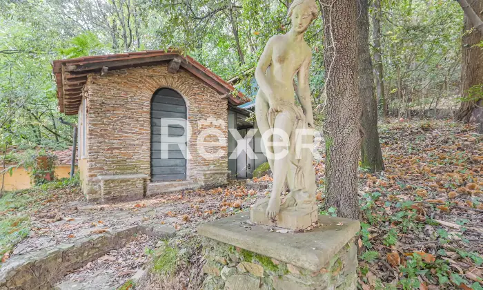 Rexer-Massa-Villa-esclusiva-con-vista-panoramica-sul-mare-Altro