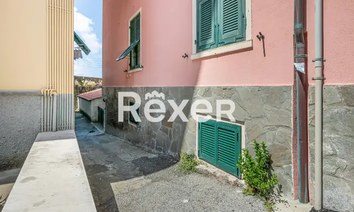 Rexer-Lavagna-Ampio-appartamento-a-due-passi-dal-mare-Altro