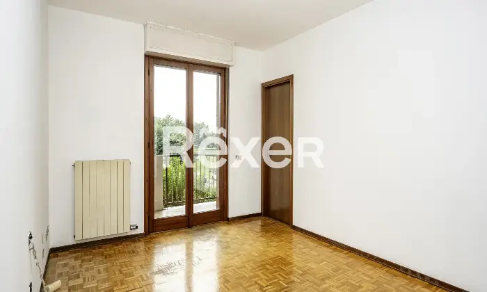 Rexer-Seriate-BILOCALE-CON-BOX-E-CANTINA-Altro