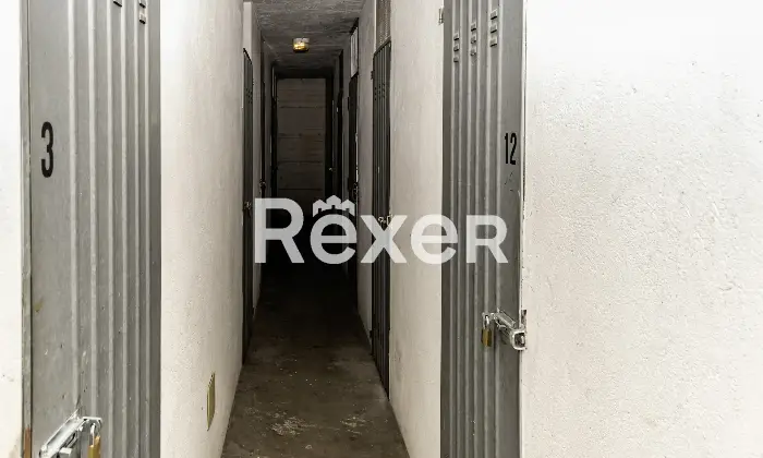 Rexer-Seriate-BILOCALE-CON-BOX-E-CANTINA-Altro