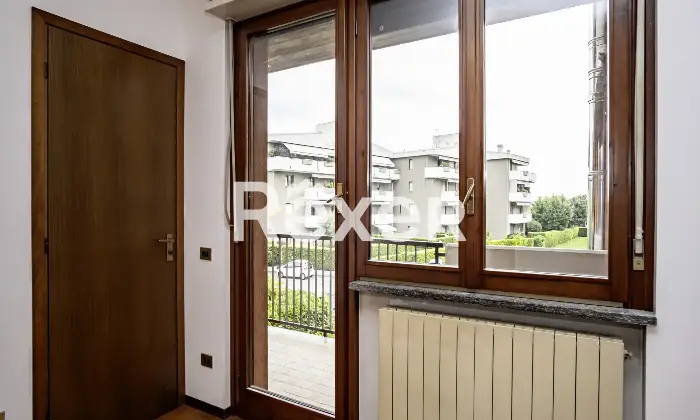 Rexer-Seriate-BILOCALE-CON-BOX-E-CANTINA-Altro