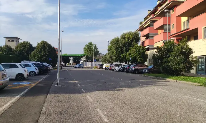 Rexer-Seriate-BILOCALE-CON-BOX-E-CANTINA-Altro