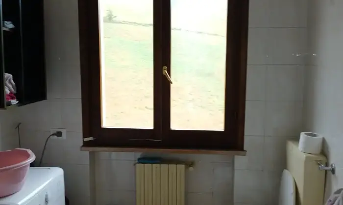 Rexer-Carpineti-Palazzo-in-Vendita-Intera-Propriet-con-Ristorante-e-Appartamenti-Altro