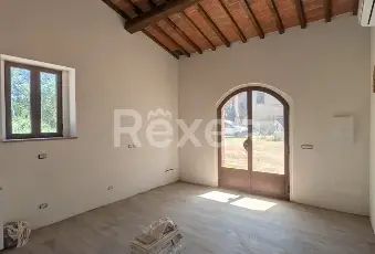 Rexer-San-Gimignano-Elegante-casale-con-vigneto-e-terreno-in-vendita-a-San-Gimignano-Altro