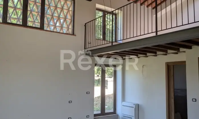 Rexer-San-Gimignano-Elegante-casale-con-vigneto-e-terreno-in-vendita-a-San-Gimignano-Altro