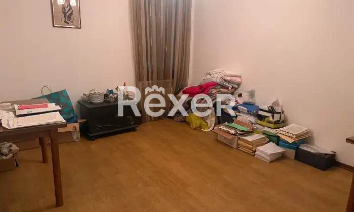 Rexer-Priabona-Intero-edificio-con-trattoria-appartamenti-e-ampi-spazi-accessori-Altro