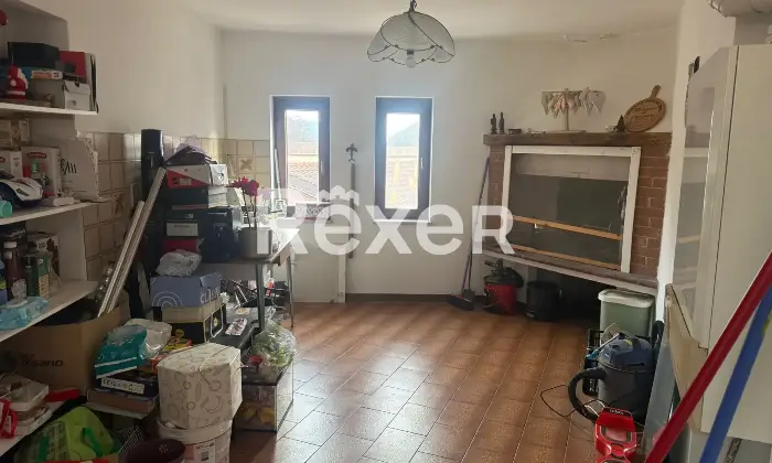 Rexer-Priabona-Intero-edificio-con-trattoria-appartamenti-e-ampi-spazi-accessori-Altro