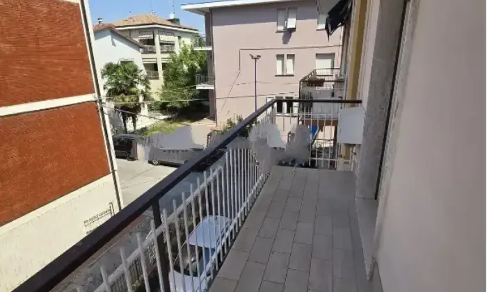 Rexer-Jesi-Quadrilocale-in-vendita-in-Via-Raffaello-Sanzio-San-Francesco-Viale-Verdi-Jesi-Altro