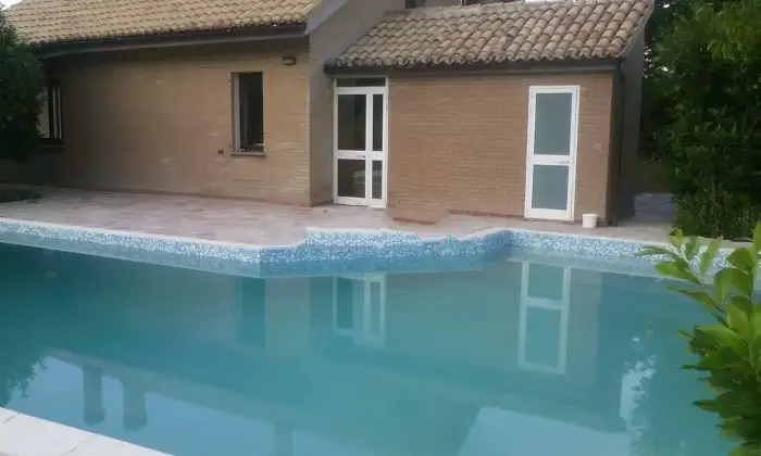Rexer-Fabriano-Villa-di-Prestigio-in-Vendita-Via-Avenale-Fabriano-AN-Altro