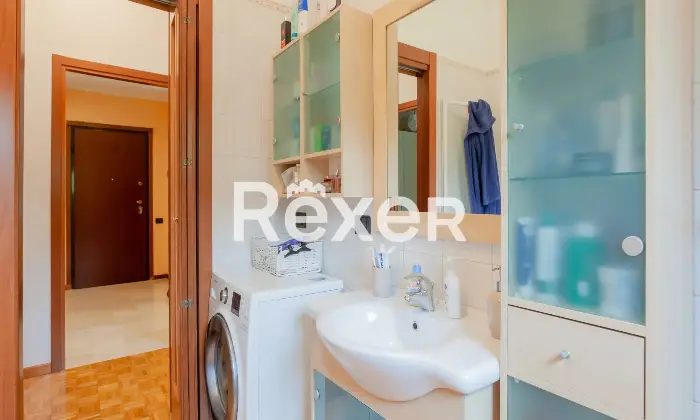 Rexer-Arese-Appartamento-di-Tre-locali-ed-autorimessa-Altro