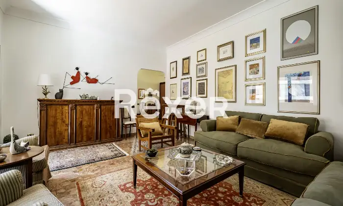 Rexer-Roma-Appartamento-in-Via-Deruta-con-box-auto-Altro