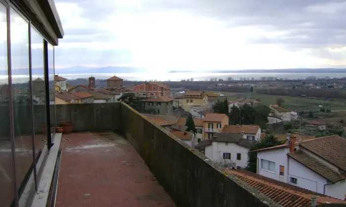 Rexer-Tuoro-Sul-Trasimeno-Attico-in-vendita-a-Tuoro-sul-Trasimeno-Via-Baroncino-Terrazzo