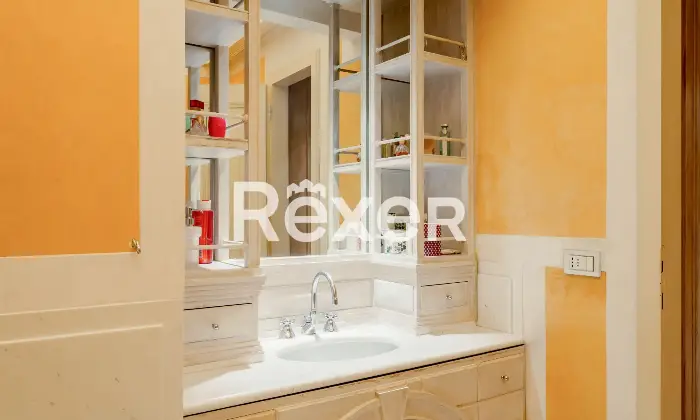 Rexer-Polpenazze-In-casa-storica-appartamento-trilocale-Altro