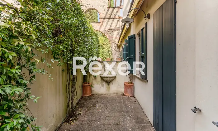 Rexer-Polpenazze-In-casa-storica-appartamento-trilocale-Altro