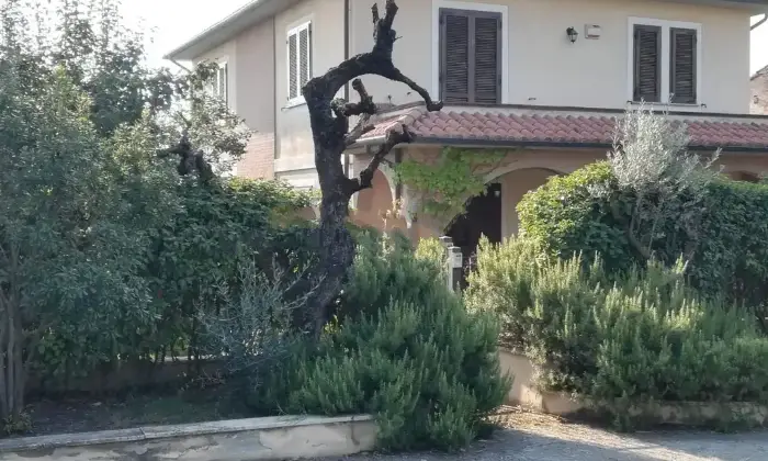 Rexer-I-Guidonami-Villa-unifamiliare-in-vendita-a-Castiglione-del-Lago-Via-Guidonami-Porto-Gioiella-Altro