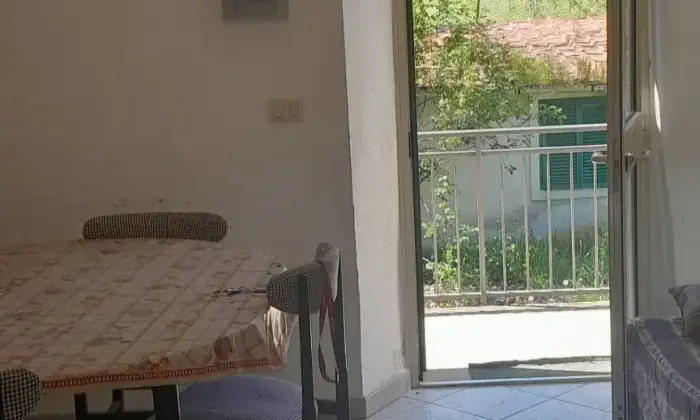 Rexer-Castel-del-Piano-Vendesi-casa-indipendente-Sala