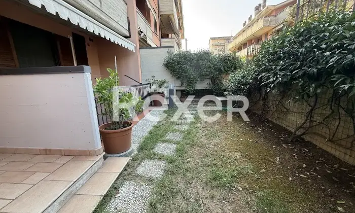 Rexer-Prato-Villa-luminosa-con-giardino-e-terrazzi-in-muratura-Prato-zona-residenziale-Altro