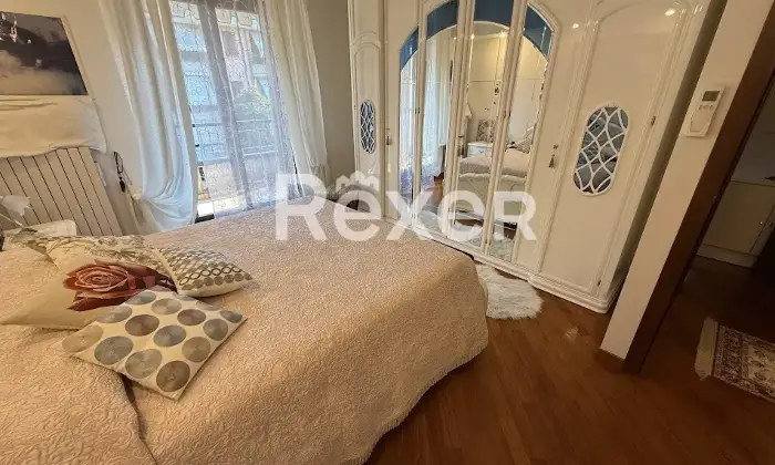 Rexer-Prato-Villa-luminosa-con-giardino-e-terrazzi-in-muratura-Prato-zona-residenziale-Altro